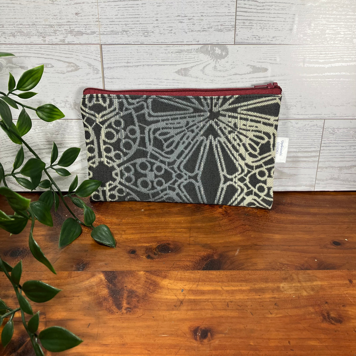 MINA Zippered Pouch - Geometric Floral