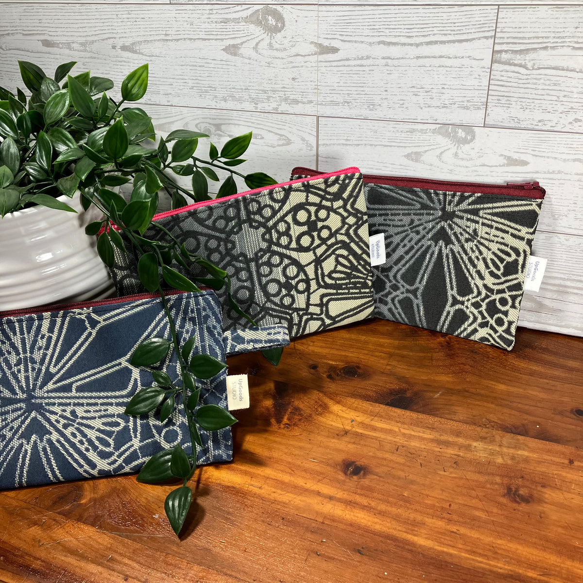 MINA Zippered Pouch - Geometric Floral