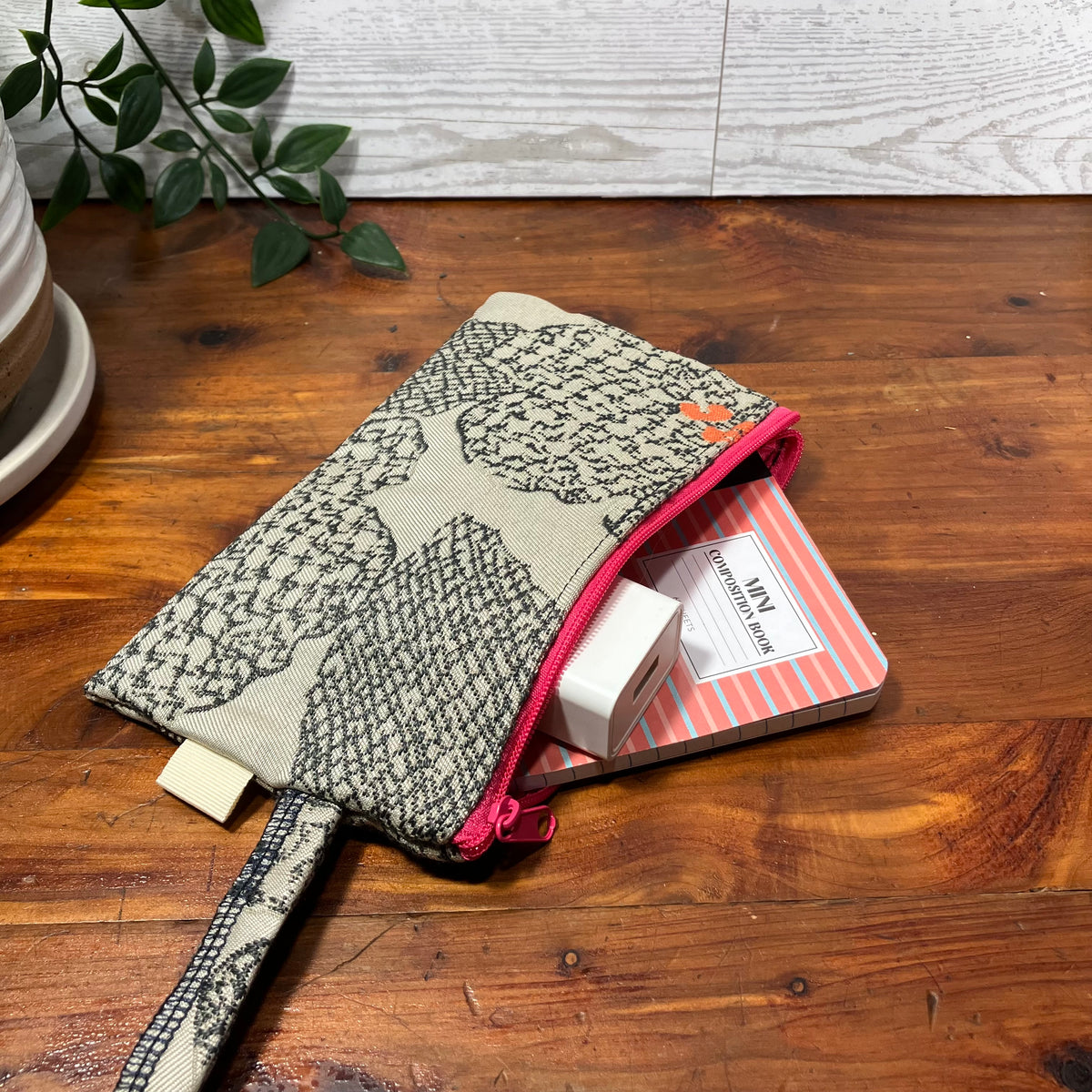 MINA Zippered Pouch - Mixed Geometry