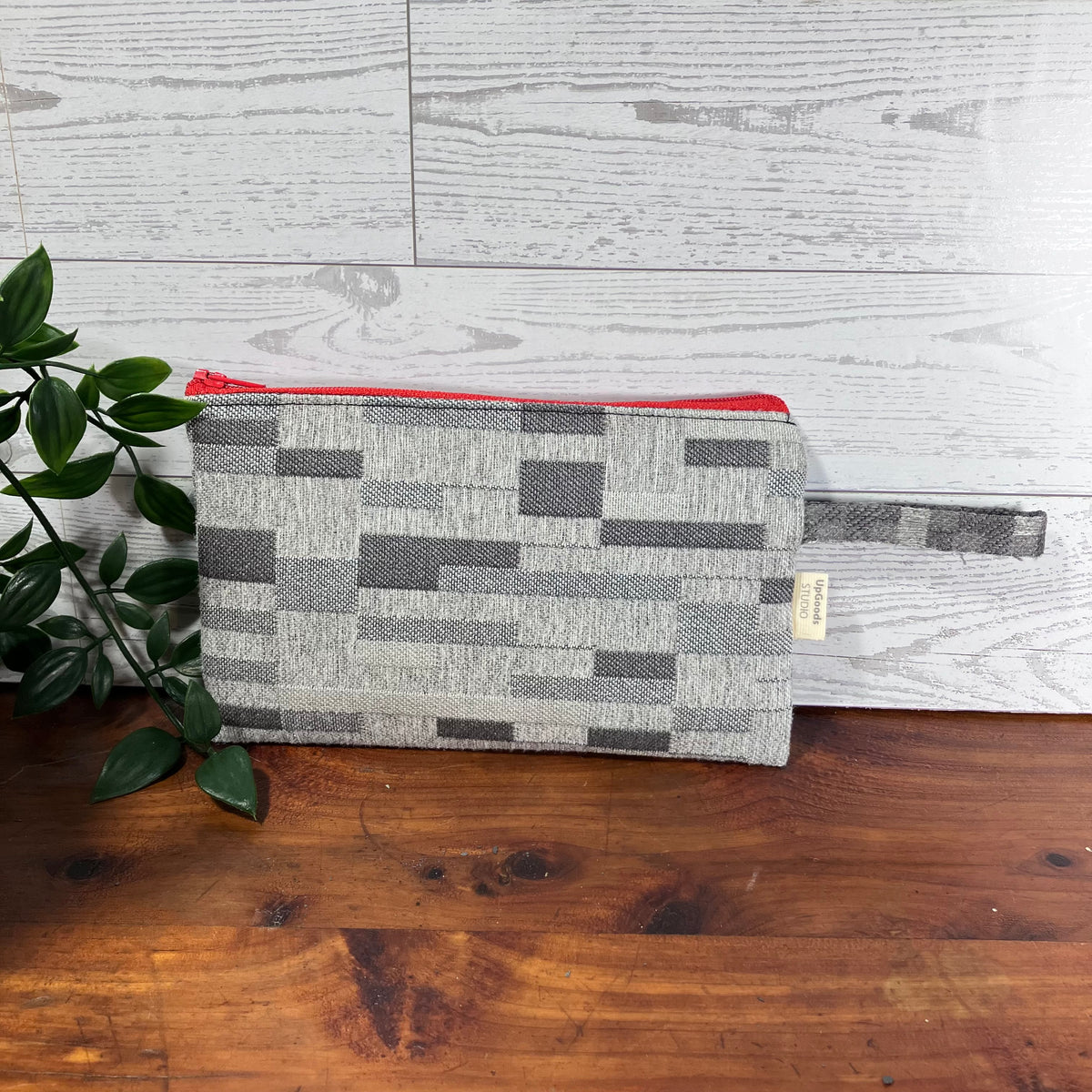 MINA Zippered Pouch - Gray Block Striped Geometric