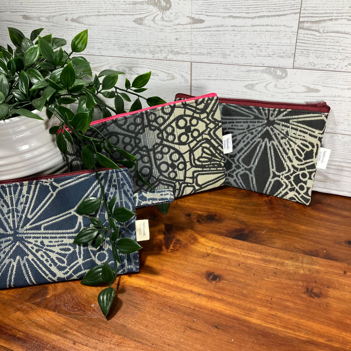 MINA Zippered Pouch - Geometric Floral