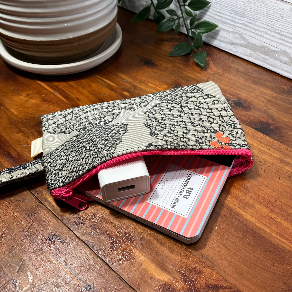 MINA Zippered Pouch - Mixed Geometry