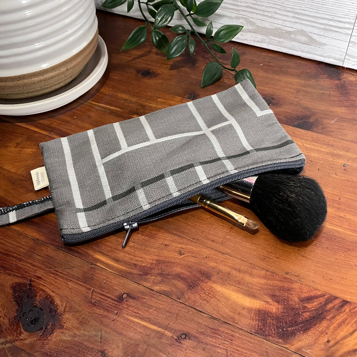 MINA Zippered Pouch - Gray Striped
