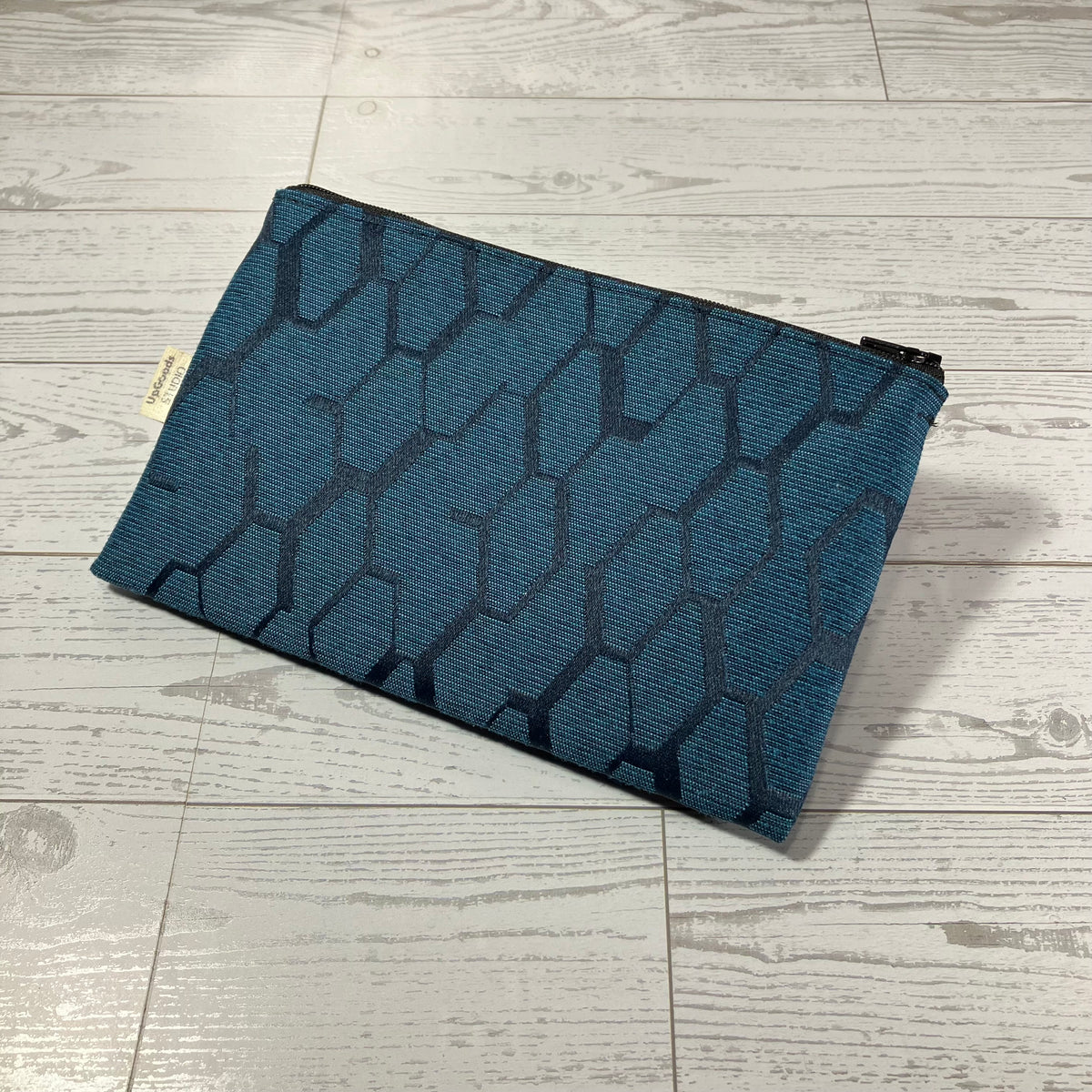 MINA Zippered Pouch - Asymmetrical Beehive