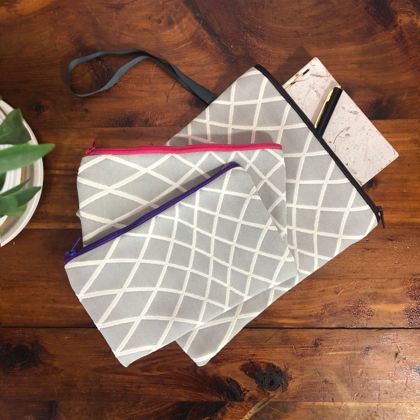 MINA Zippered Pouch Set - Gray White Diamond