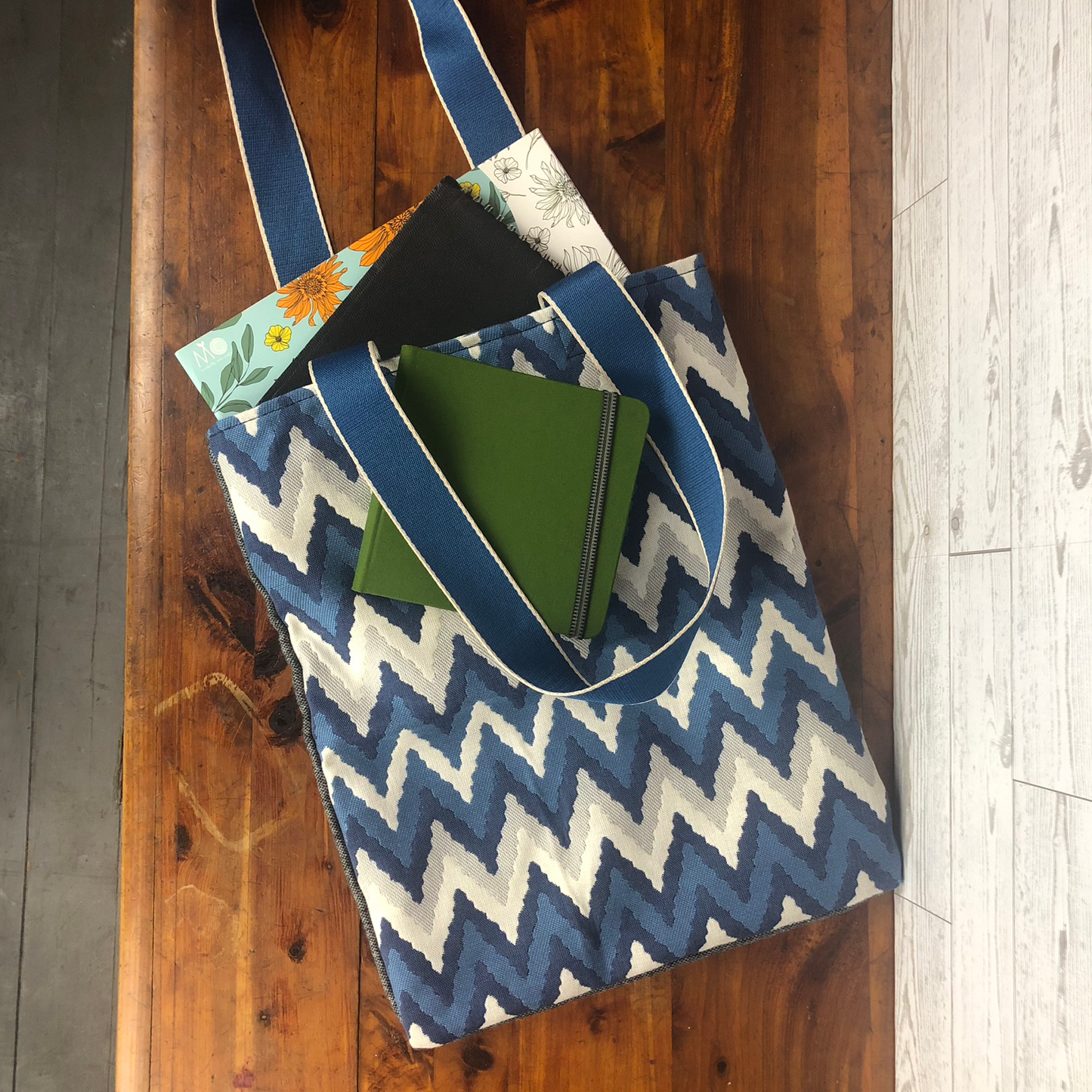 MINA Tote Bag - Blue Zig Zag/Heathered Gray