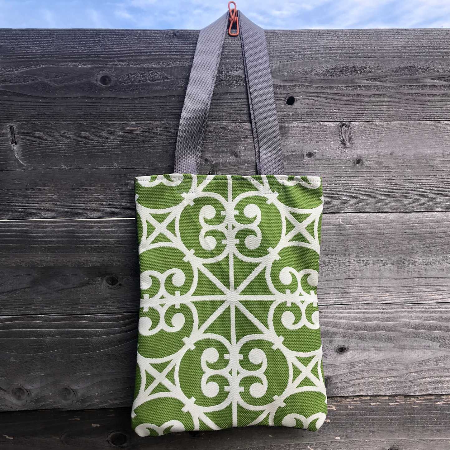 MINA Tote Bag - Green Geometric/Heathered Gray